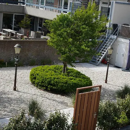 Casa Del Cisne Aparthotel