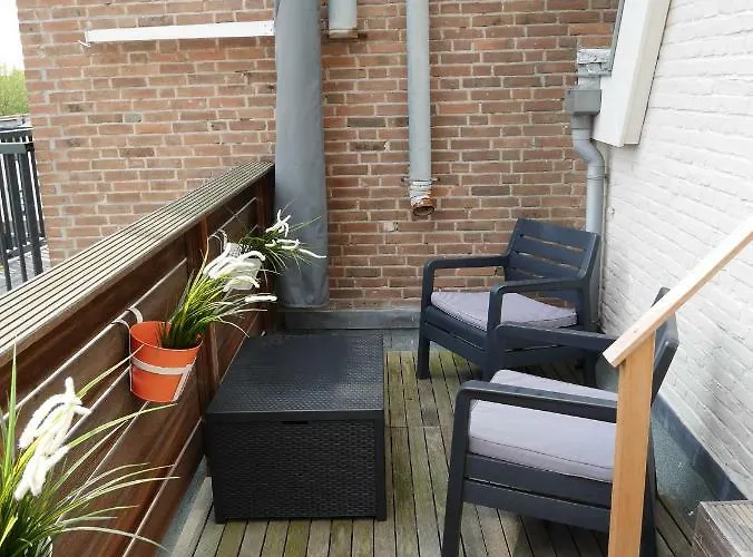 德尔希斯尼公寓 公寓式酒店